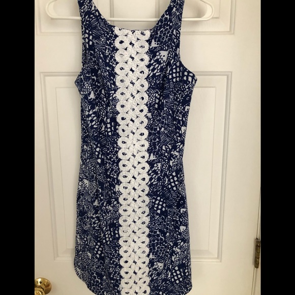 Lilly Pulitzer Dresses & Skirts - Lily Pulitzer Navy Upstream Fish Shift Dress